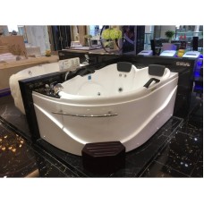 Акриловая гидромассажная ванна 180х120 см SSWW A304RBH608F