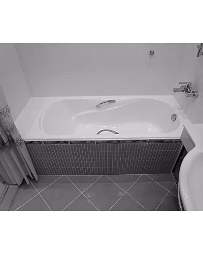 Чугунная ванна Roca Haiti 150x80 2332G000R с отверстиями для ручек с антискользящим покрытием